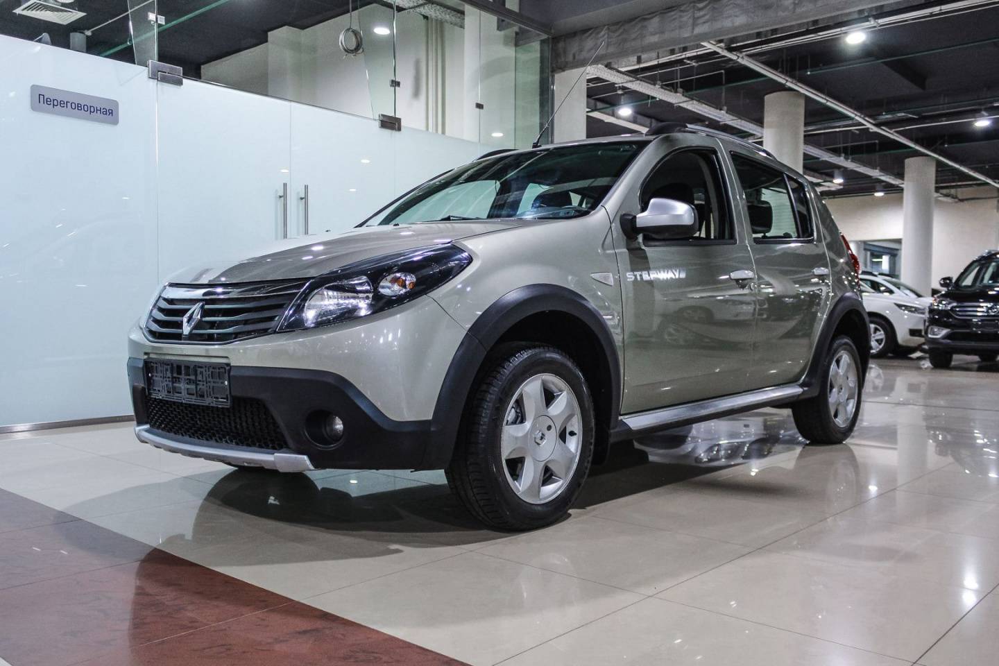 Купить Sandero с пробегом